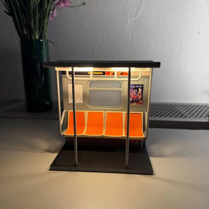 🚇NYC Subway Train Lamp – Includes 3 Interchangeable Posters🔥Clean (no pee smell🤣)